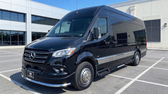 10 passenger sprinter van visalia