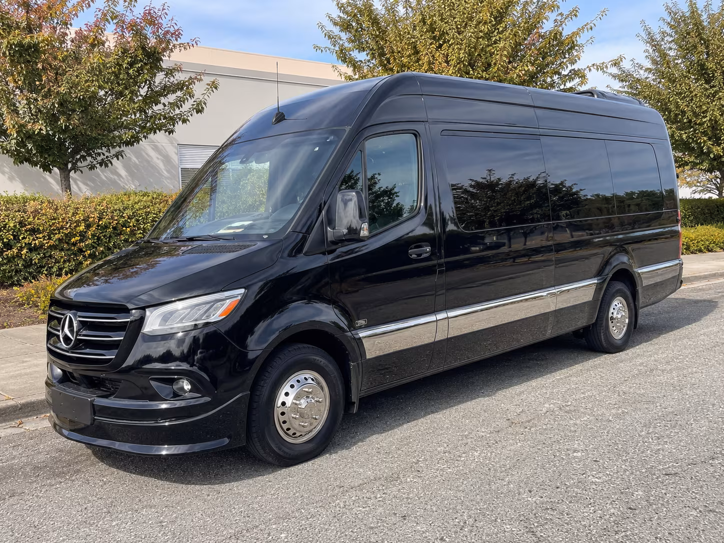 visalia airport sprinter van service