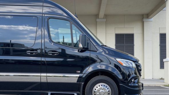 visalia 12 passenger sprinter van